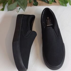 NOBO Black Men's Slip-On Sneakers